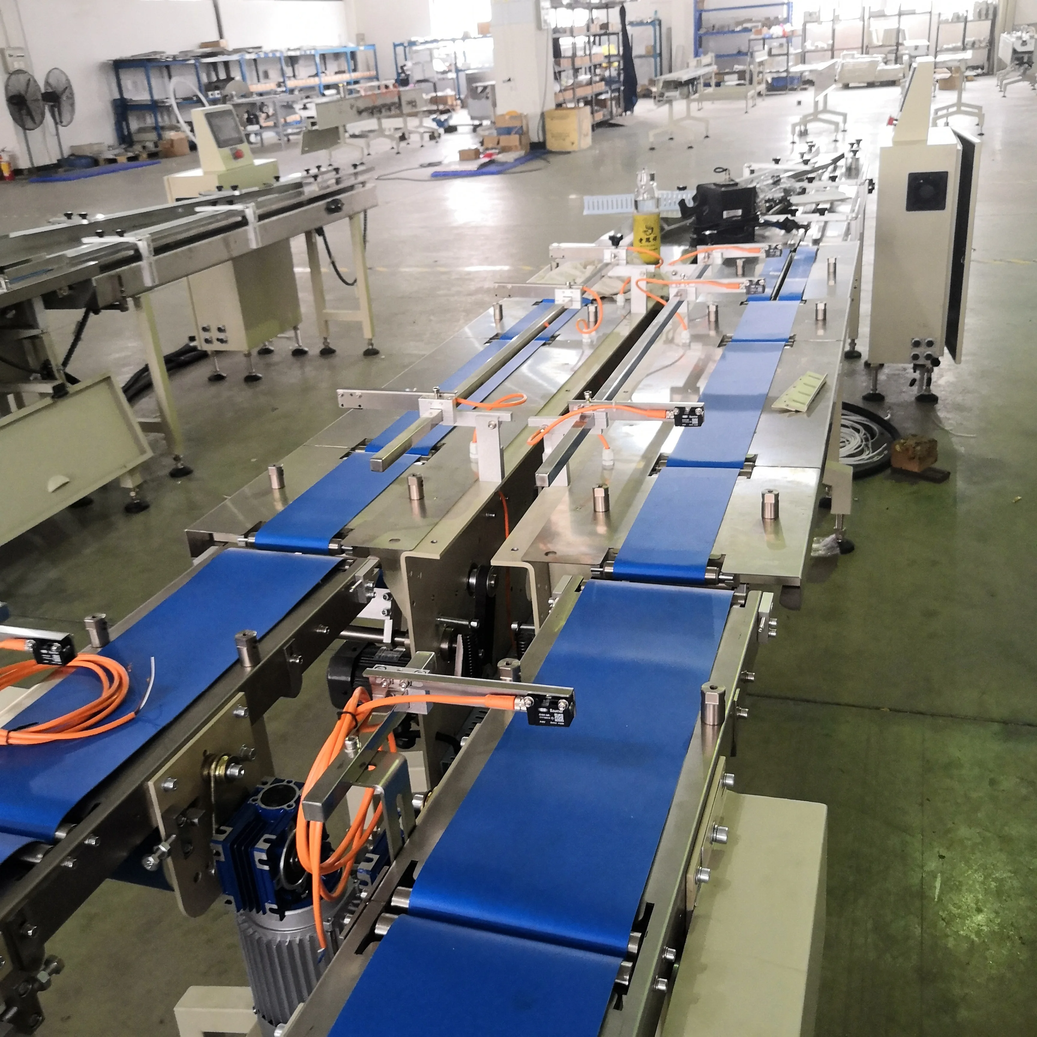 Полностью автоматическая упаковочная машина для мыльных подушек, горизонтальная упаковочная машина, линия с ce