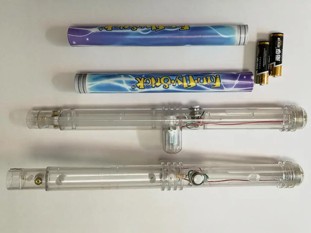 Mrisata Wand Stic Stick 39 * 17 * 7 Fun Fly Stick Bacchetta Elettrica Statica Kit Scientifico Giocattoli Educativi Incredibile Bacchetta di Levitazione con 10 Pezzi di Forme