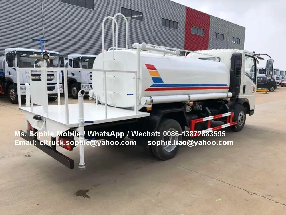 Sinotruk Howo 4x2 Right Hand Drive 5cbm Water tank Truck for Tanzania