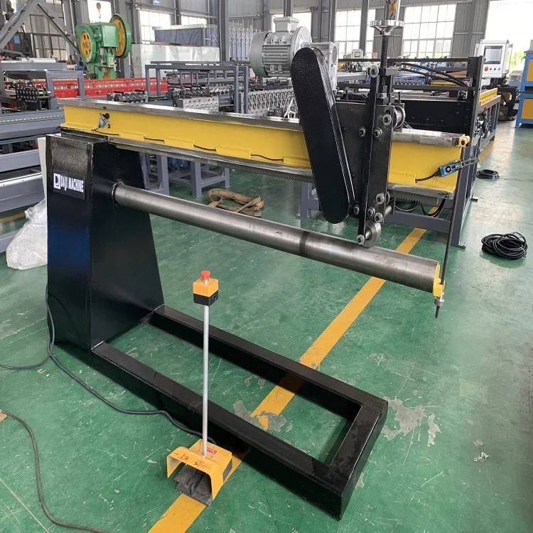 Easy operation square tube seam closer machine for