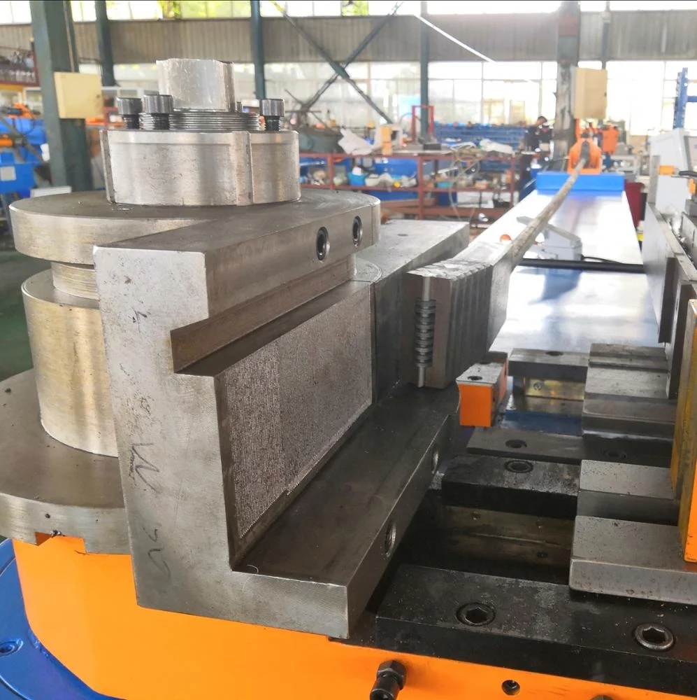 Гидравлический гибочный станок для труб DW114CNC2A1S профилей с ЧПУ квадратных на