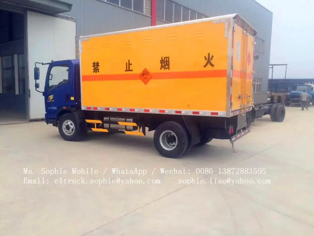 Cheapest Price 4 Tons Howo Small Gas Bottle Transportation Box Cargo Truck for Sale for Burma Peru Chile