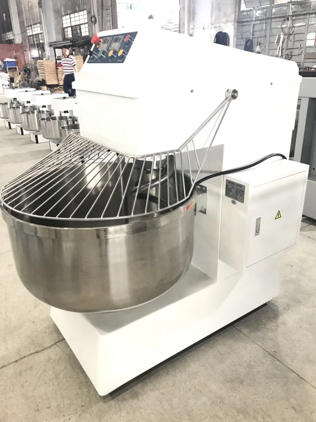 
130L тестомес 2-х скоростная 2-мотор промышленного типа со съемной чашей Лидер продаж 