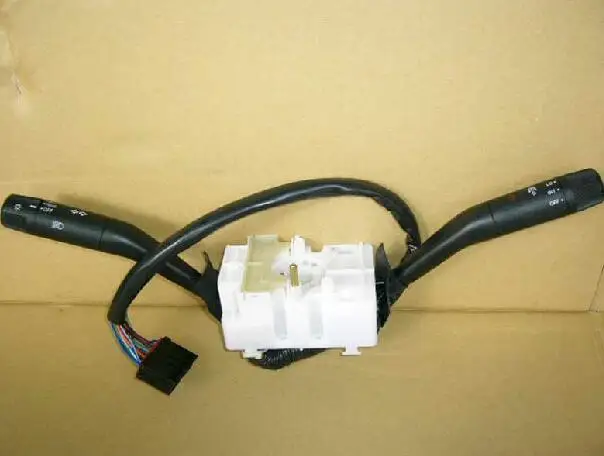 Japanese Truck Spare Part 25560-00Z62 - Combination Switch for RF8
