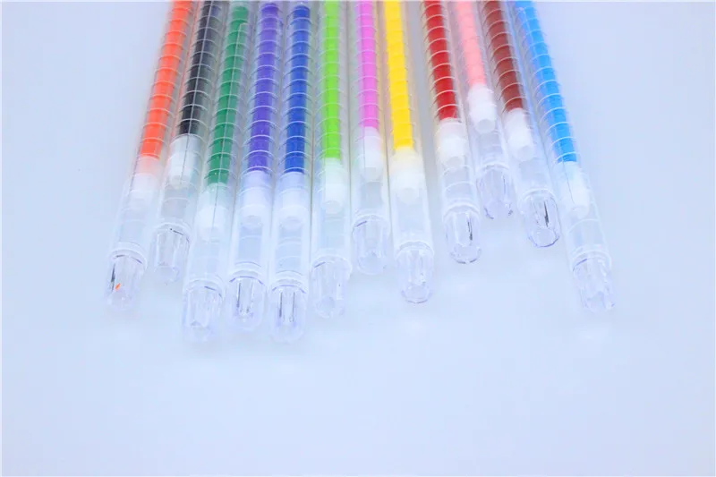 クレヨン画 キリンの親子 ・ サイズF6水彩紙 クレヨン ・ クレヨンでキリン