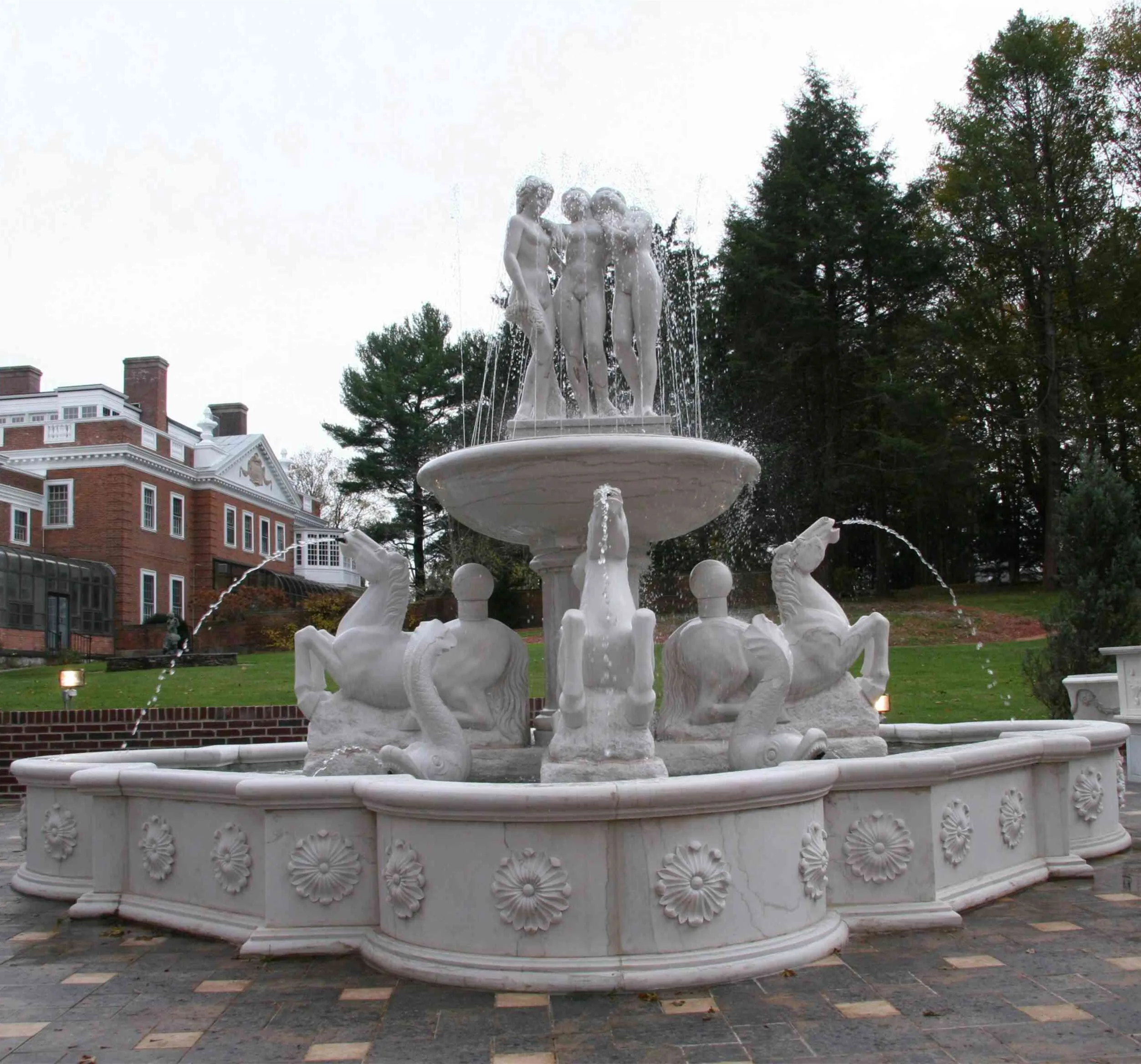 статуи для фонтана