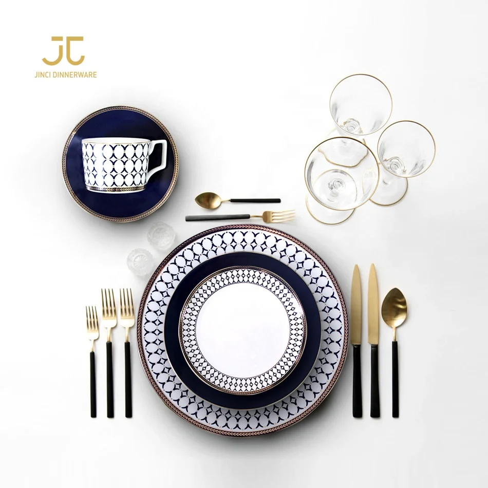 New Design Gold Rim Main Course Ceramic Dishes Royal Fine Bone China Dining Plates Wholesale