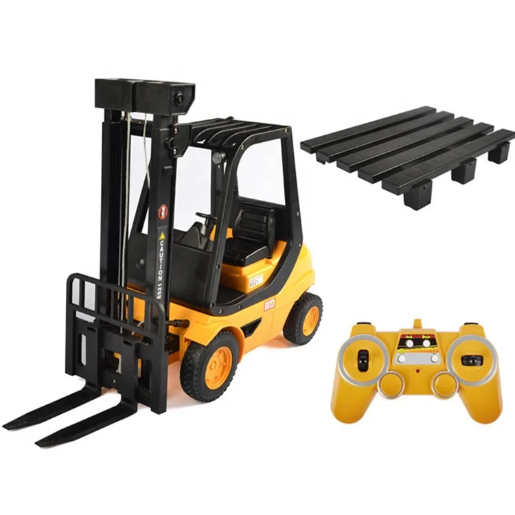 2.4G Large 1:8 RC Forklift Truck - E521-003 with Lights & Music