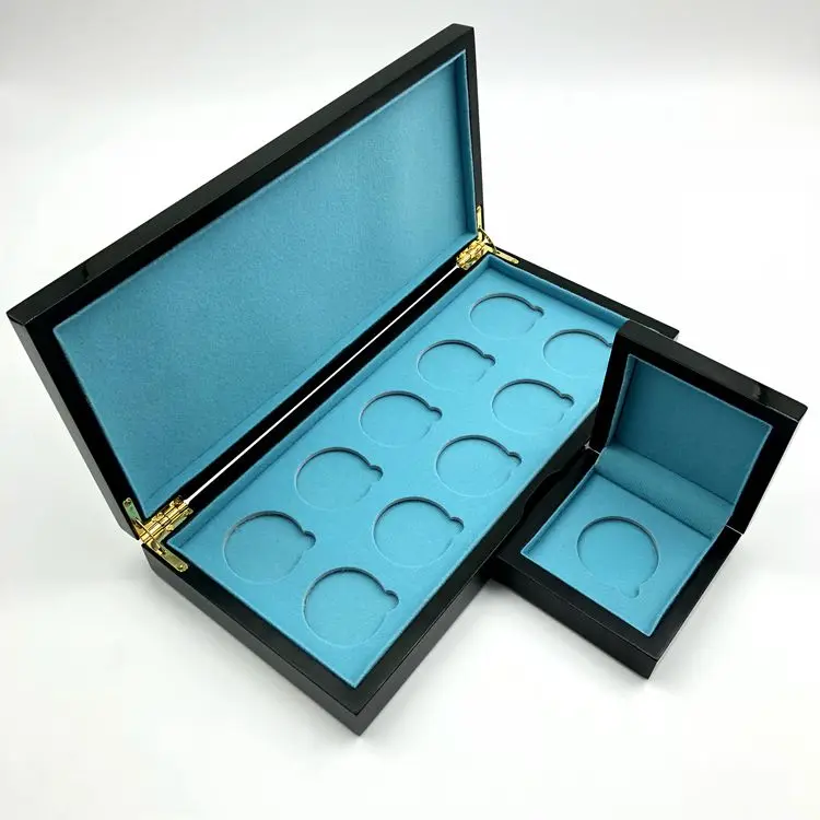 
Деревянная коробка для хранения памятных монет, Расписанная на заказ 