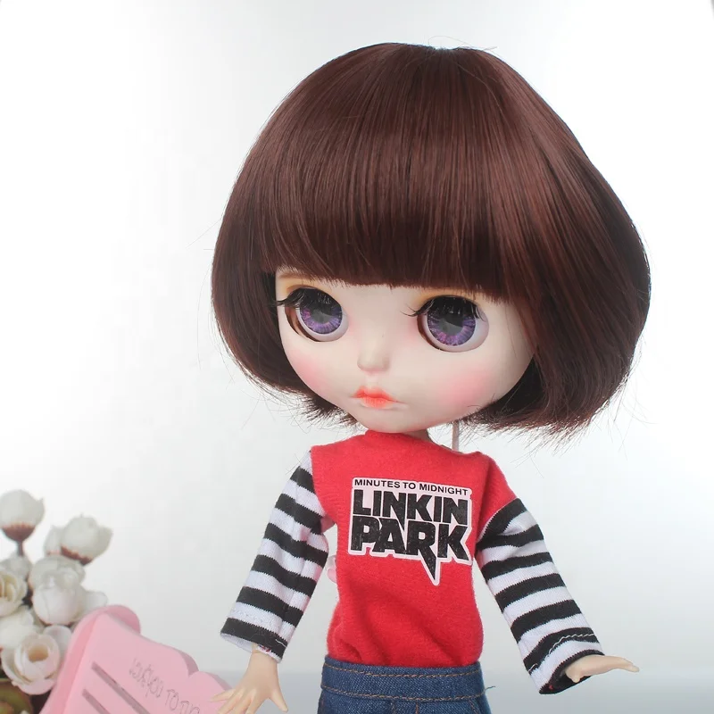 
Синтетическая кукла Blythe черного цвета с короткими волосами для оптовой продажи 