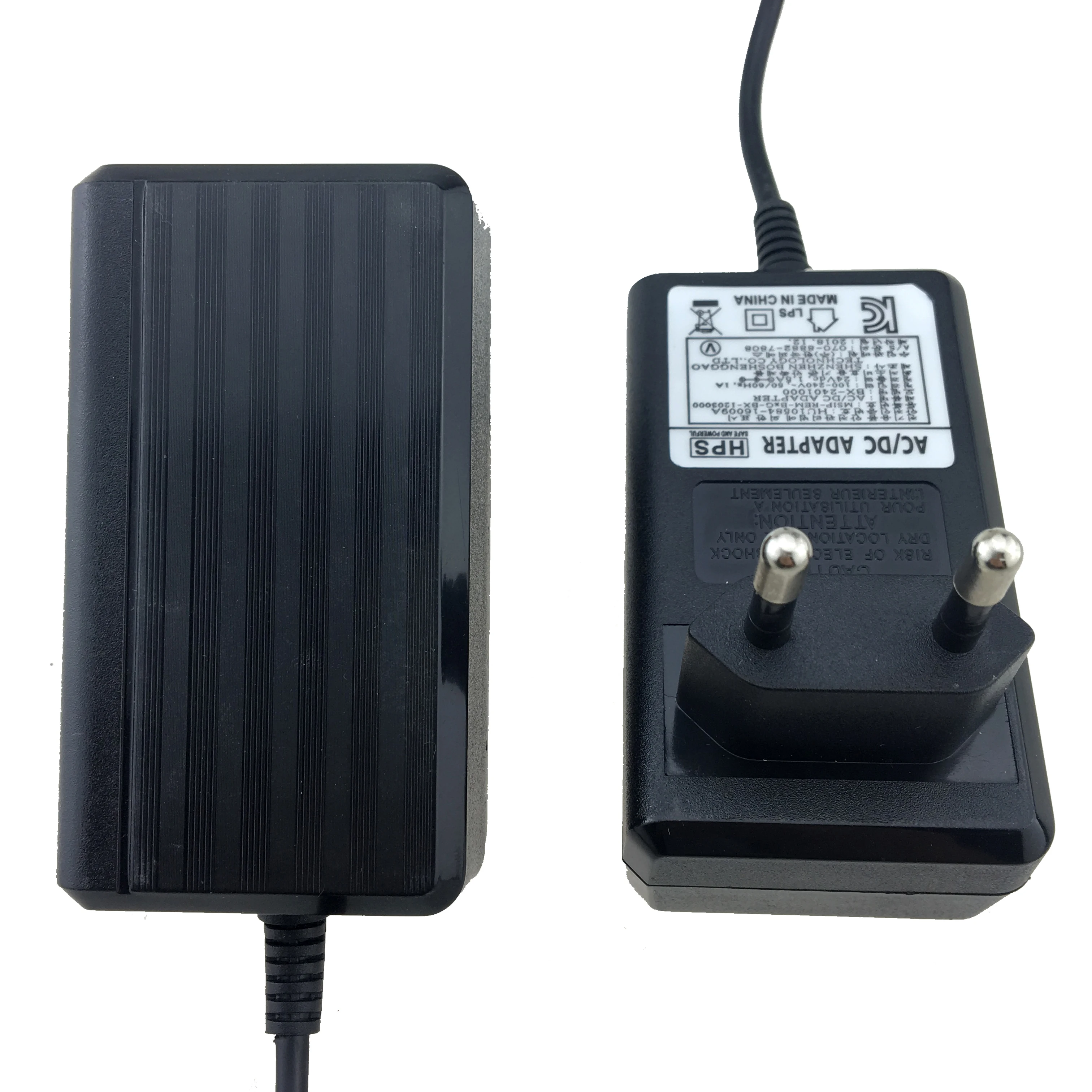 送料込み⭐️新品フランス製⭐️一台限り⭐️HIGH VOLTAGE/G‼️AC/DC‼️ ATX Version3.0準拠の80PLUS PLATINUM認証電源「KRPW-PA