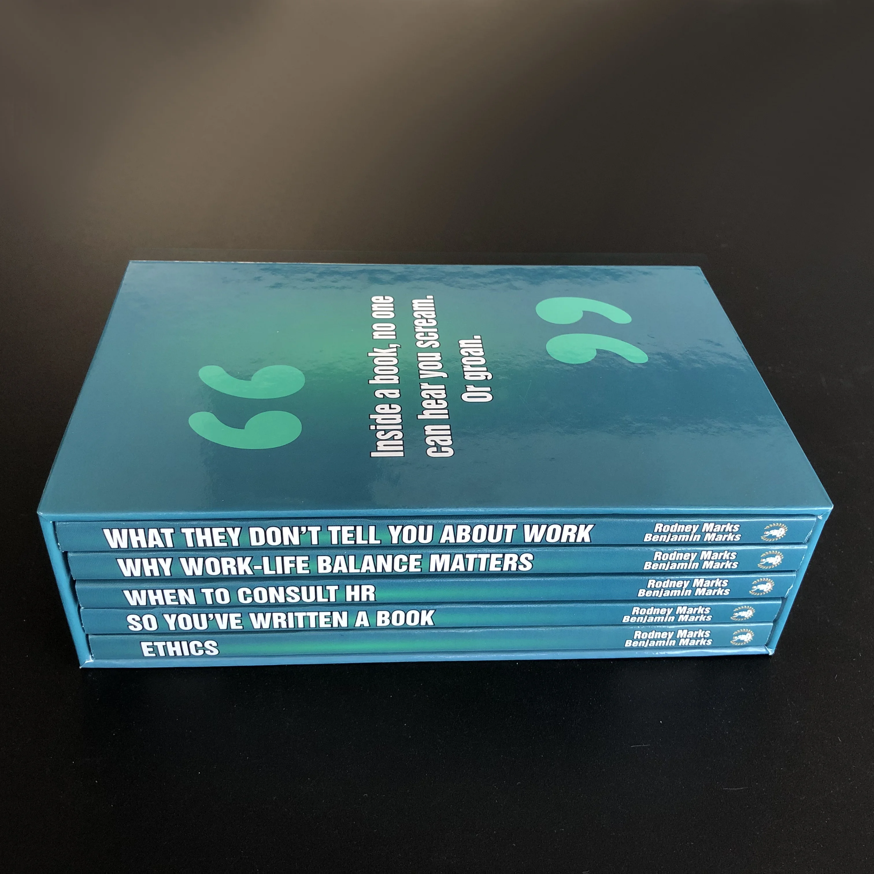 Мягкий чехол-книжка GIGO Company с принтом, один комплект с коробкой