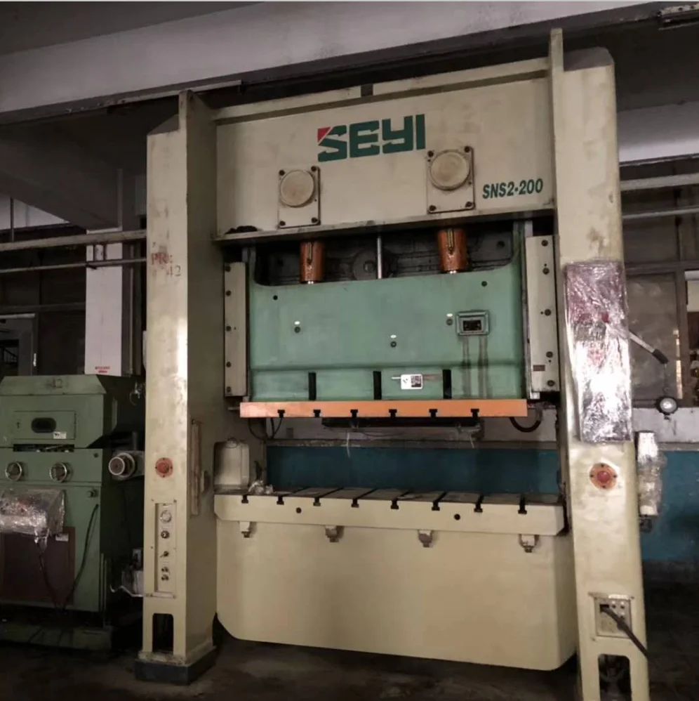 Full Stock Used Seyi 300T Press Machine for Metal