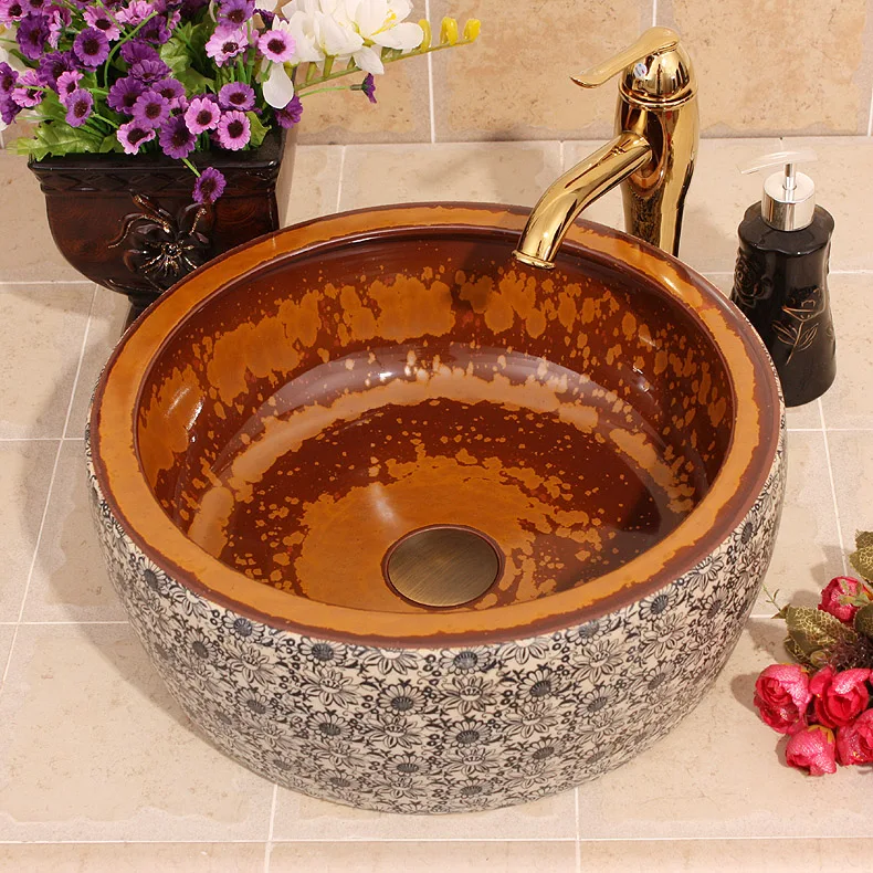 カウンタートップ洗面台 芸術的な手描きの磁器とセラミックの