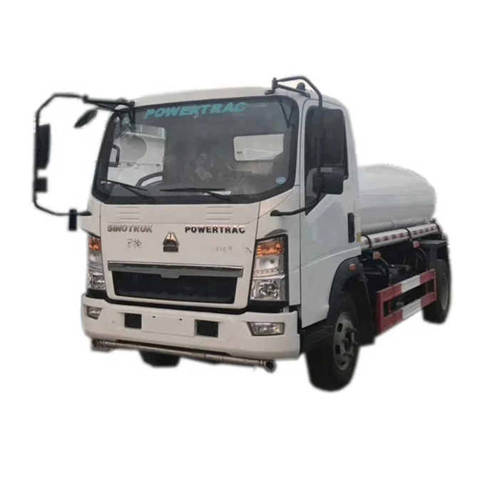 Sinotruk Howo 4x2 Right Hand Drive 5cbm Water tank Truck for Tanzania