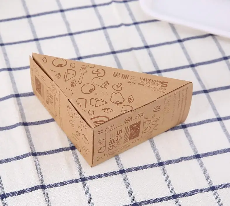 Custom Triangular Shape Kraft Paper Sandwich Food Packaging Container Box Korean Sandwich Box
