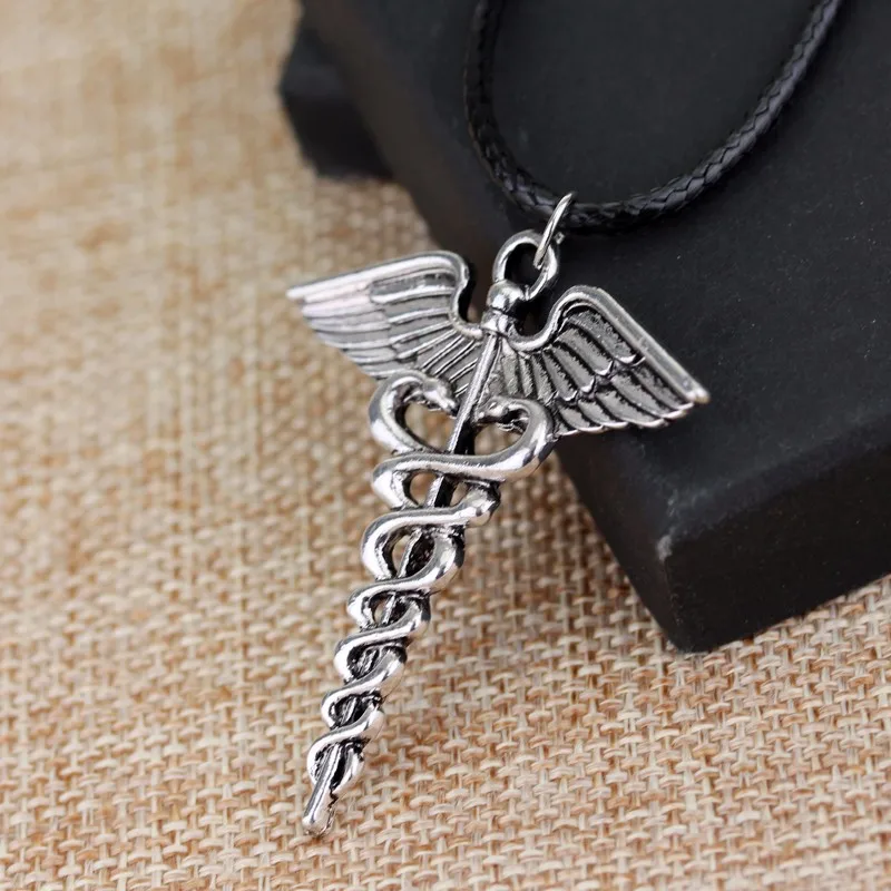 蛇の剣ペンダントネックレス 銀メッキの杖と翼のある蛇の剣ペンダントネックレス| Alibaba.com