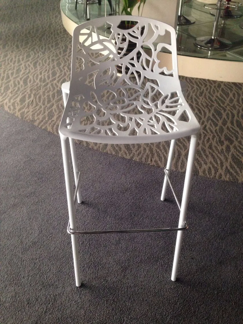 Алюминий высокой спинкой выдалбливают лес Cafe барный стул pub