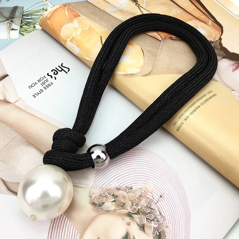 Chunky Pearl Choker Necklace & Adjustable Ring Set - Fashion Stacking Jewelry For Women