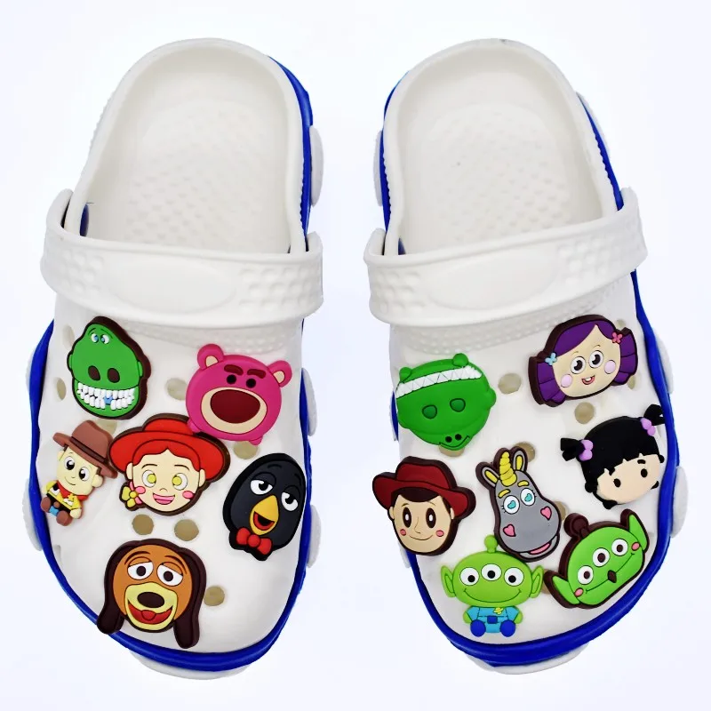 XH-01 Stock История игрушек Дизайн ПВХ резиновые талисманы для обуви