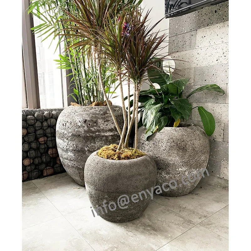 blumenkasten balkon dreieckig Balkonkasten aus Zink – Pflanzgefäß mit Haken im Antik-Look main image 1