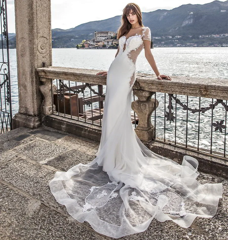 elegant fishtail wedding dress Elegant fishtail dress MELANIE - BF0113 - BRIDAL FASHION