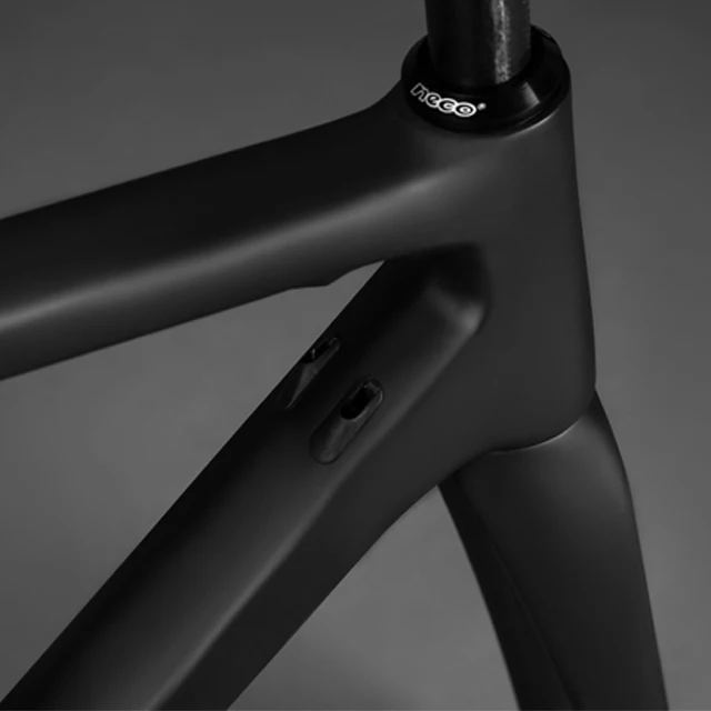 Light Road Bike Full Internal Cable Routing Di2 Frame