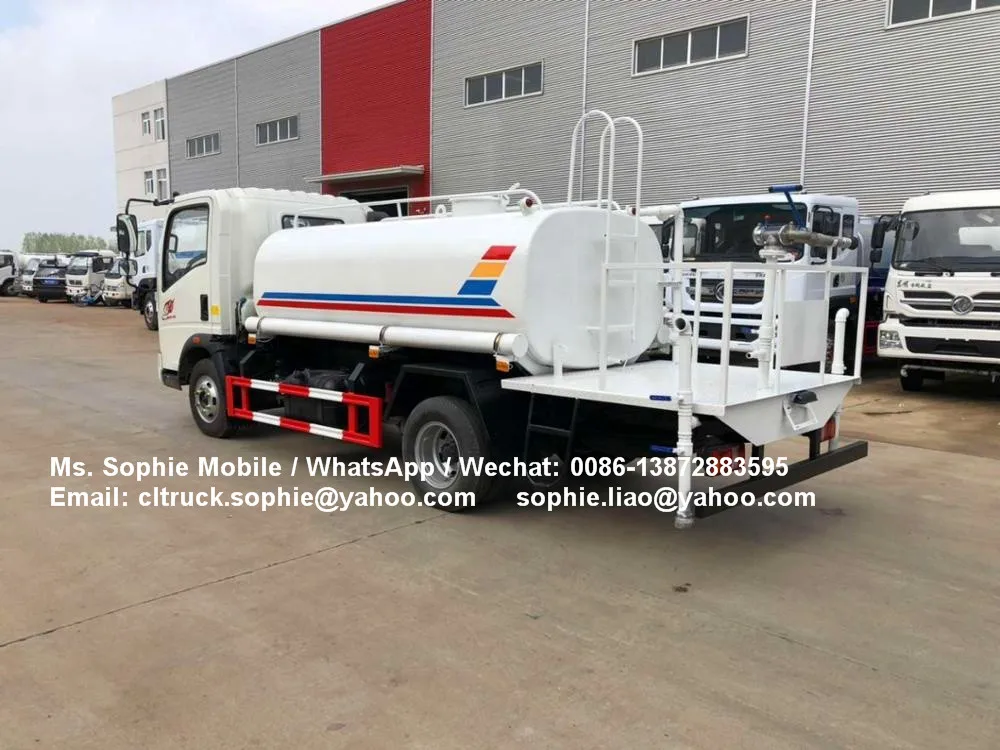 Sinotruk Howo 4x2 Right Hand Drive 5cbm Water tank Truck for Tanzania