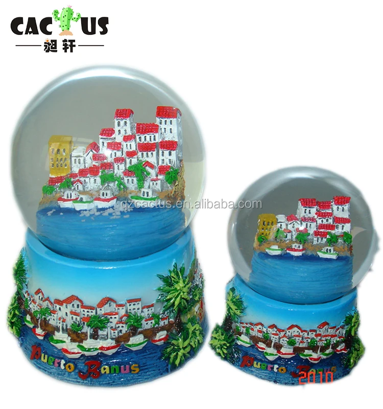 High Quality with Custom Design Polyresin Decorative Souvenir Snow Globe