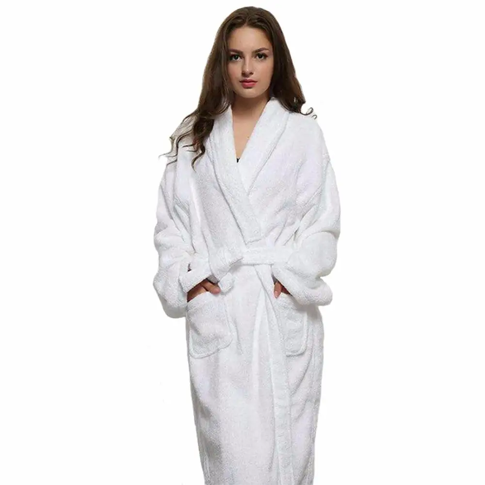 Махровые халаты больших размеров. Терри махровый халат. Белый махровый халат. Халат банный женский. Белый банный халат.