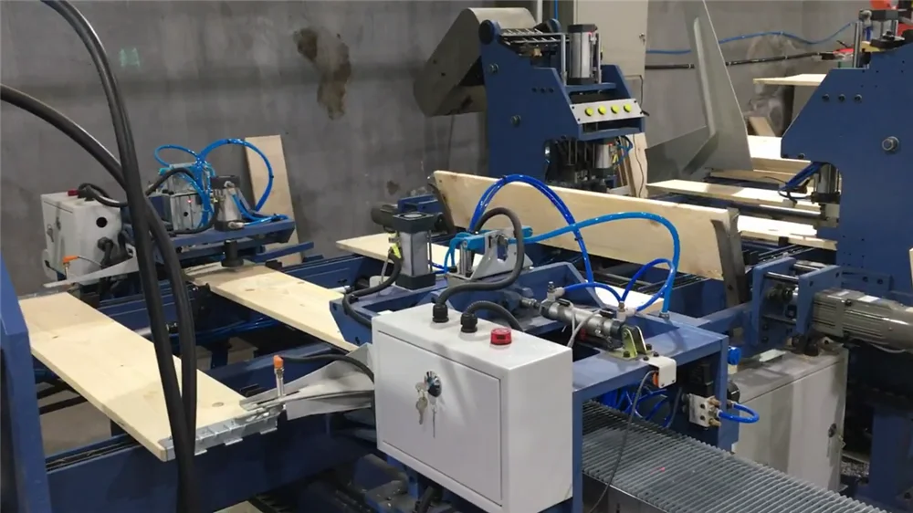SF4060 Automatic Wood Pallet Collar Making Machine Professional 11kw Pallet Collar Making Machine