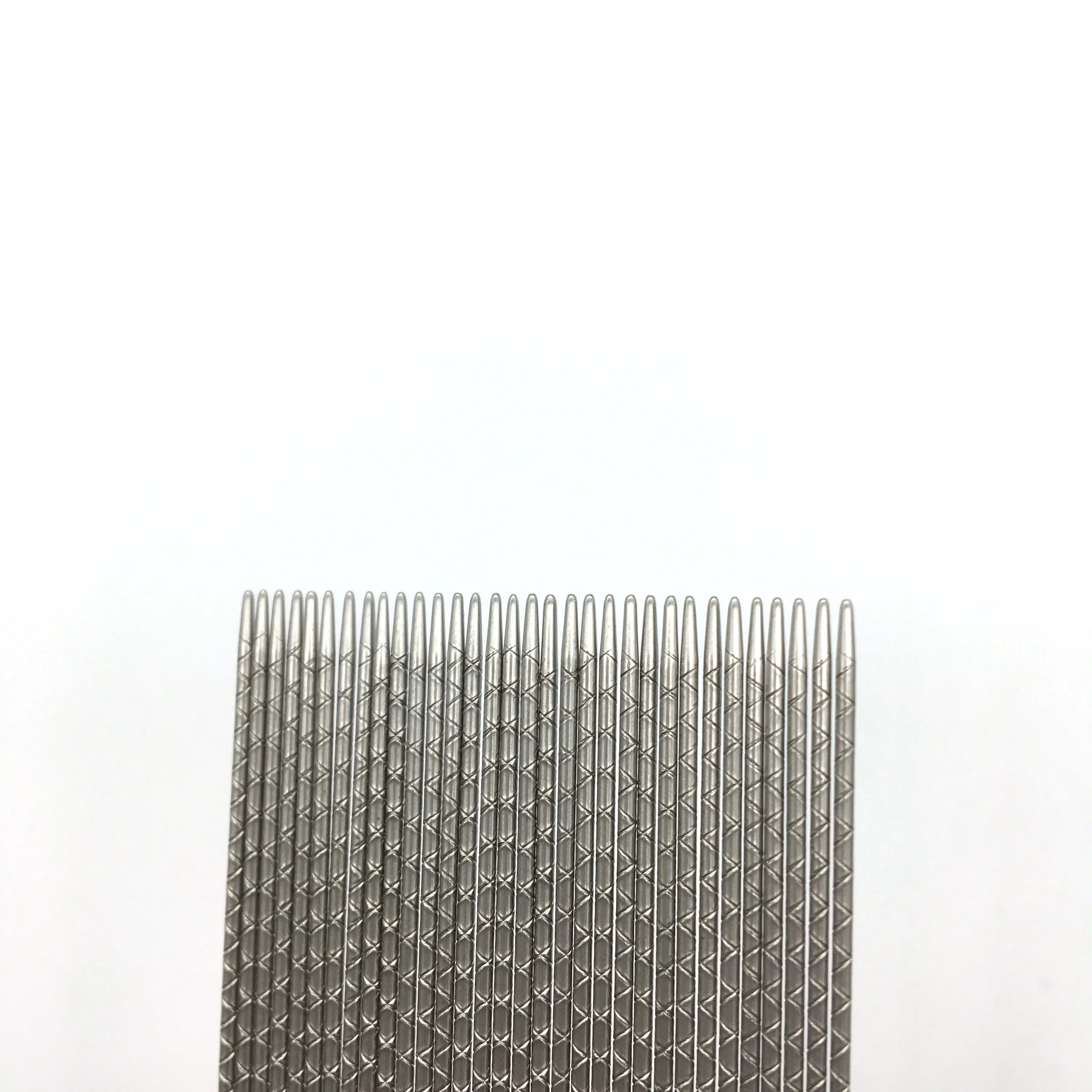 Пластиковая ручка с двойными канавками, шпильки из нержавеющей стали, гребень для удаления блох со вшей и насекомых с лупой