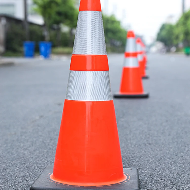 高速公路信号柔性pvc 道路反光安全交通锥 Buy Traffic Cone Safety Traffic Cone Reflective Traffic Cone Product On Alibaba Com