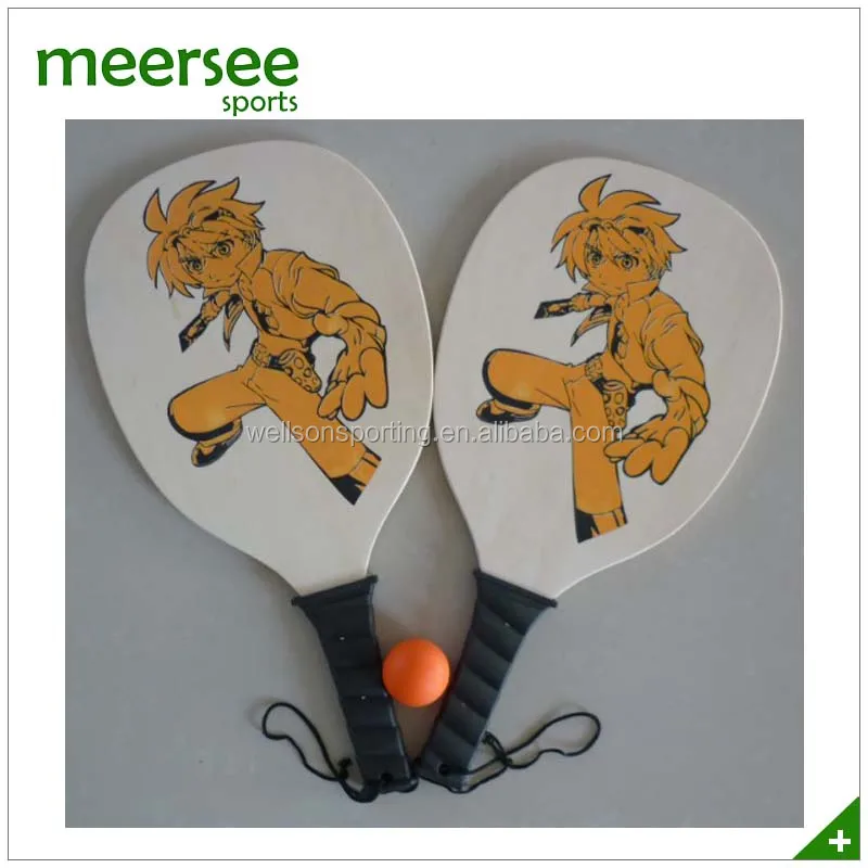 Набор цветных ракеток для пляжного тенниса