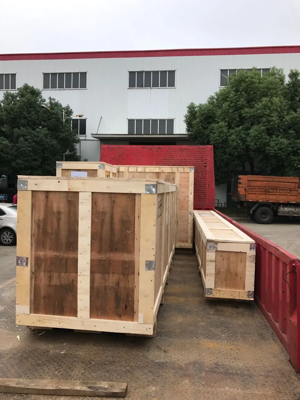 
 Автоматическая полировальная машина для поверхности цилиндра  