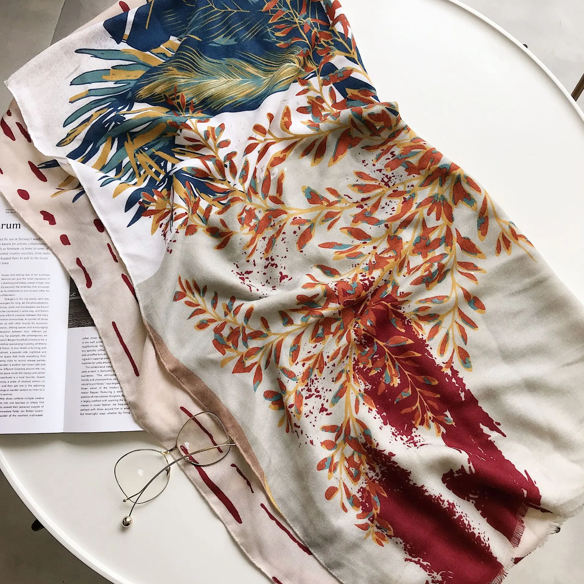 
Весенний модный шарф из полиэстера с цветочным принтом 