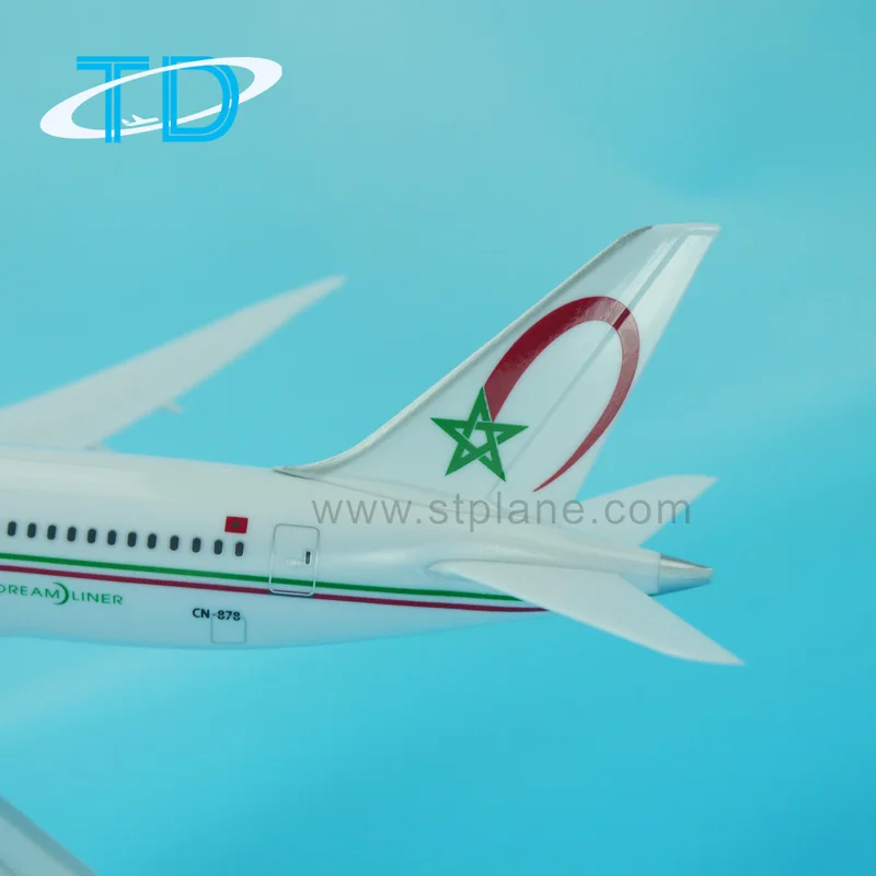 Long Prosper Maquette Boeing 737-800 Royal AIR Maroc RAM au 1/200 B737 Long Prosper Maquette Boeing 737-800 Royal AIR Maroc RAM au 1/200 B737