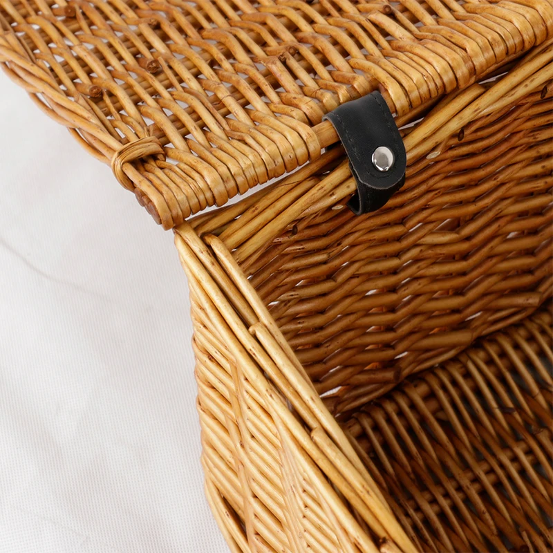 Lowest Price of Factory Wicker Picnic Basket Set Gift Empty Wine Black Wholesale Rattan Storage with Handle