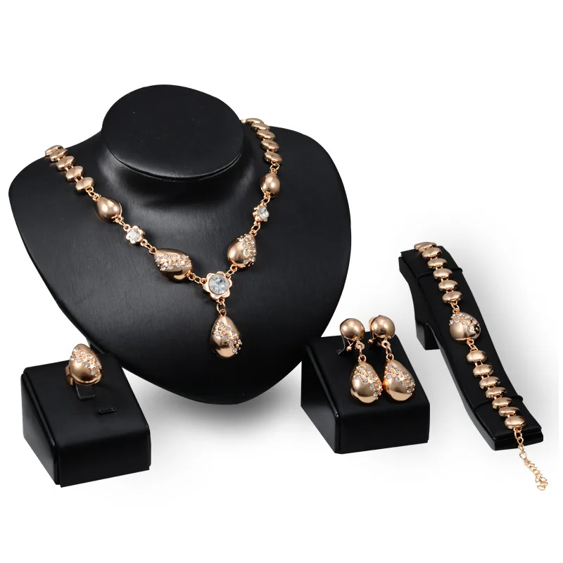 1 Set Of Dubai Saudi Gold Plated Copper Handmade Carved Shiny Necklace,  Earrings & Ring