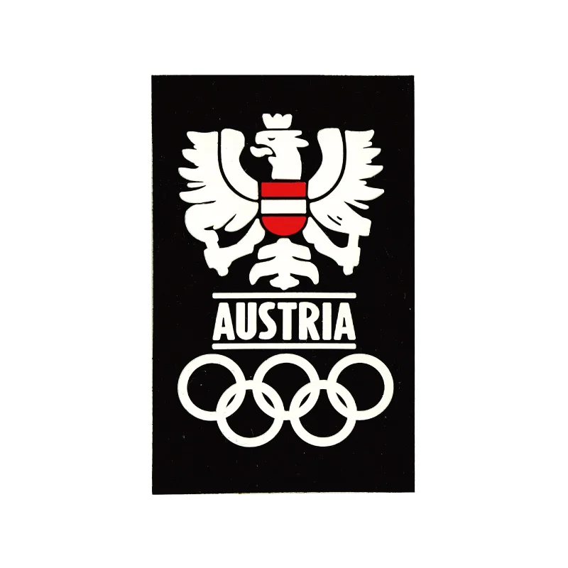 2023 Customized 3D Logo Soft Silicon Heat Press Silicone Raised Rubber Clothing Label Edge Laser Cut for Heat Transfer Labels