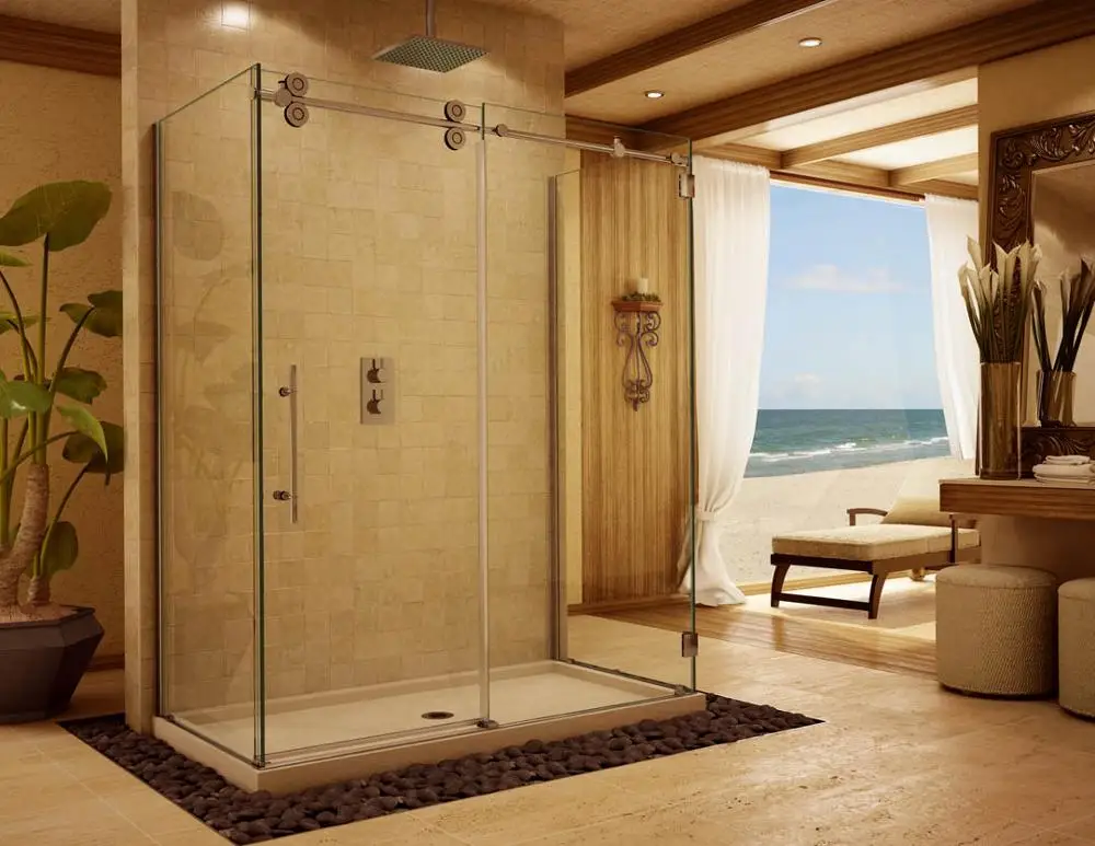 Дизайн ванной комнаты с душевой кабиной из плитки и стеклянной дверью фото