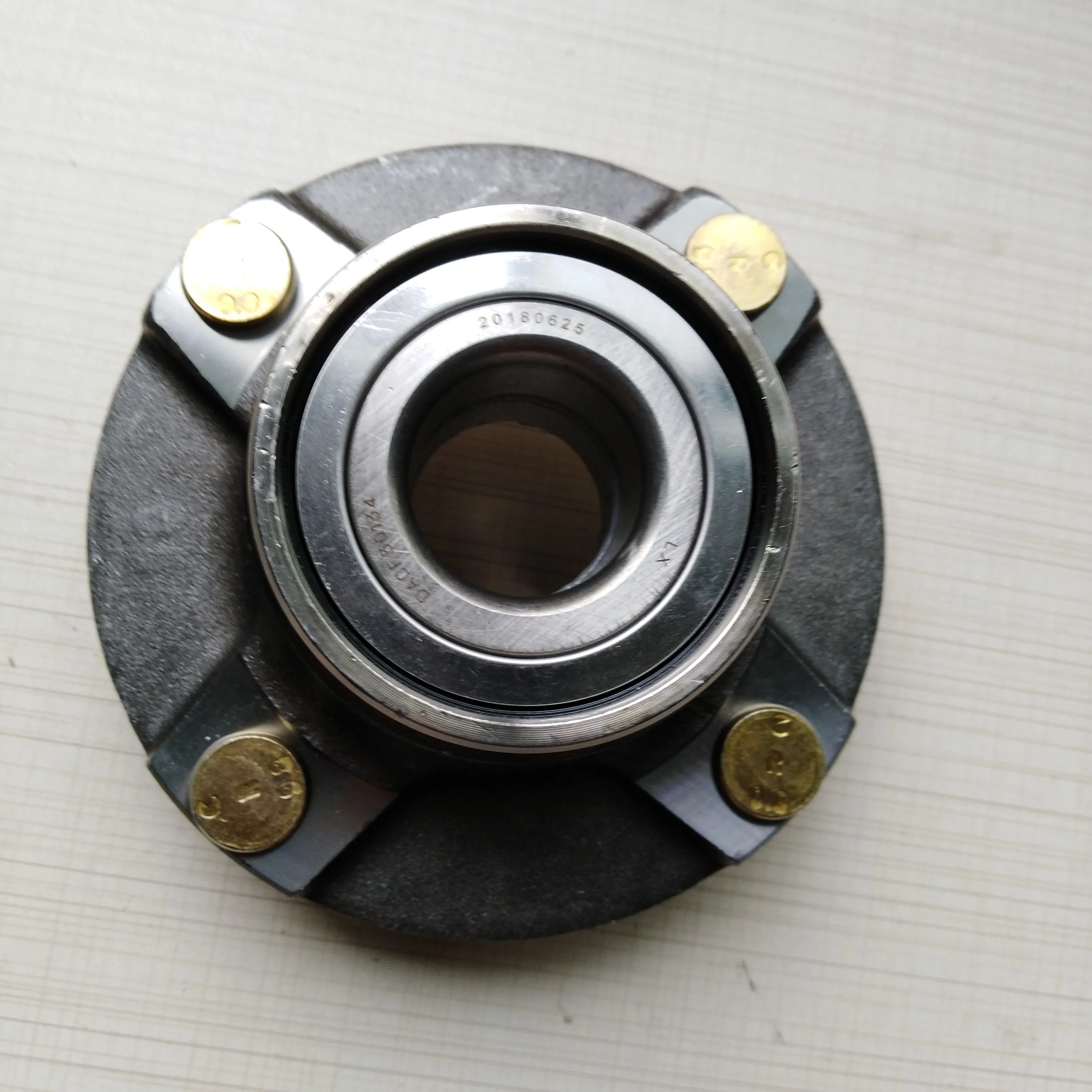 Front Wheel Hub Bearing for Wuling N300 OEM 24510384