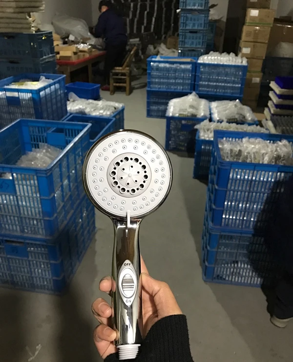 Alta Presión Multi-función de la cabeza de ducha en botón de