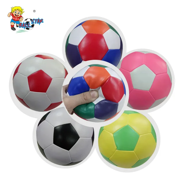 7インチの柔らかいぬいぐるみサッカーボール幼稚園のおもちゃのボール ぬいぐるみppコットンの内側のpvcレザー Buy おもちゃボール ソフトボール ぬいぐるみボール Product On Alibaba Com