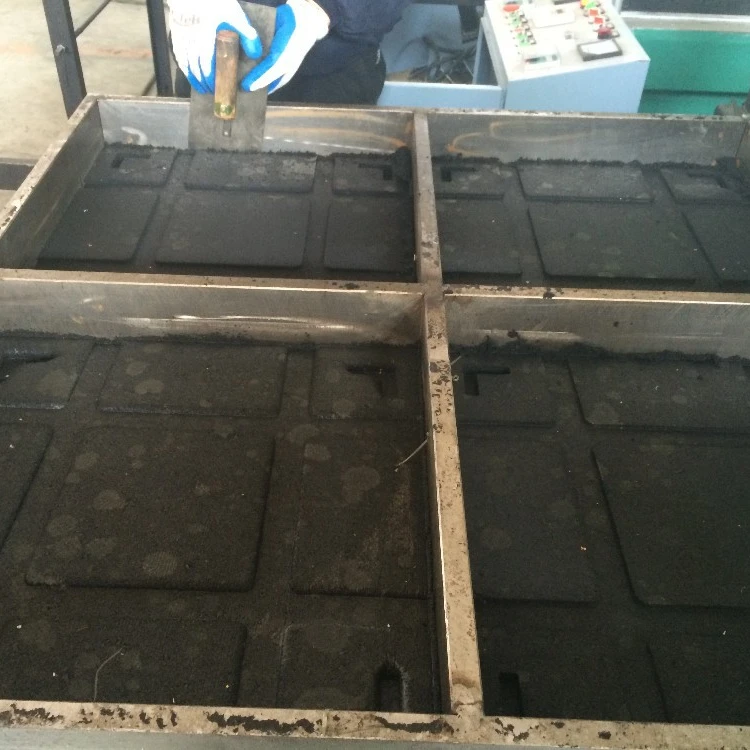 Car Stop Rubber Brick Vulcanizing Press / Rubber Granules Speed Bump Making Machine