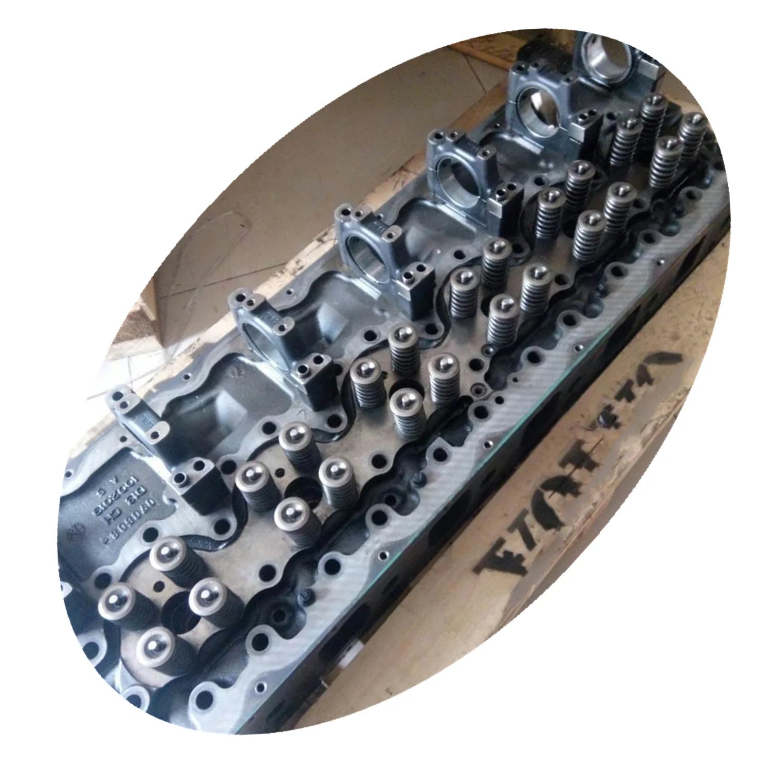 EC380 and EC480 D13 ENGINE CYLINDER HEAD for VOLVO EXCAVATORS