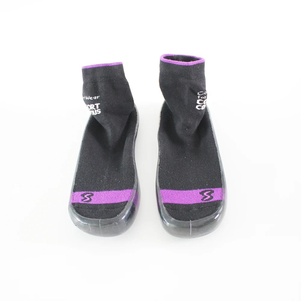 nike waterproof socks