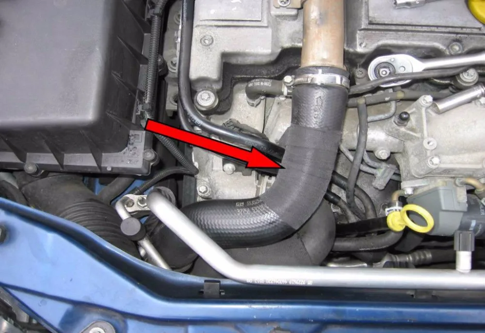 Iveco Turbostar ROHR TURBO SCHLAUCH 55352542 24415006 Für GM OPEL VECTRA C 2.2 DTI 2.0 Seat Ibiza 6j Cupra