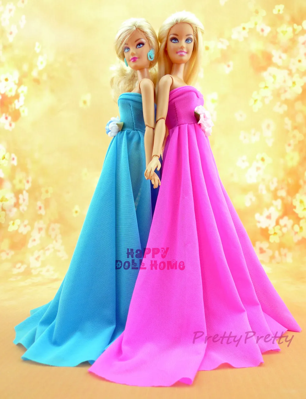 2 barbie dolls