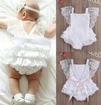 2019 top selling products new born fly sleeve lace cake ruffled new born baby clothes sets for baby girl